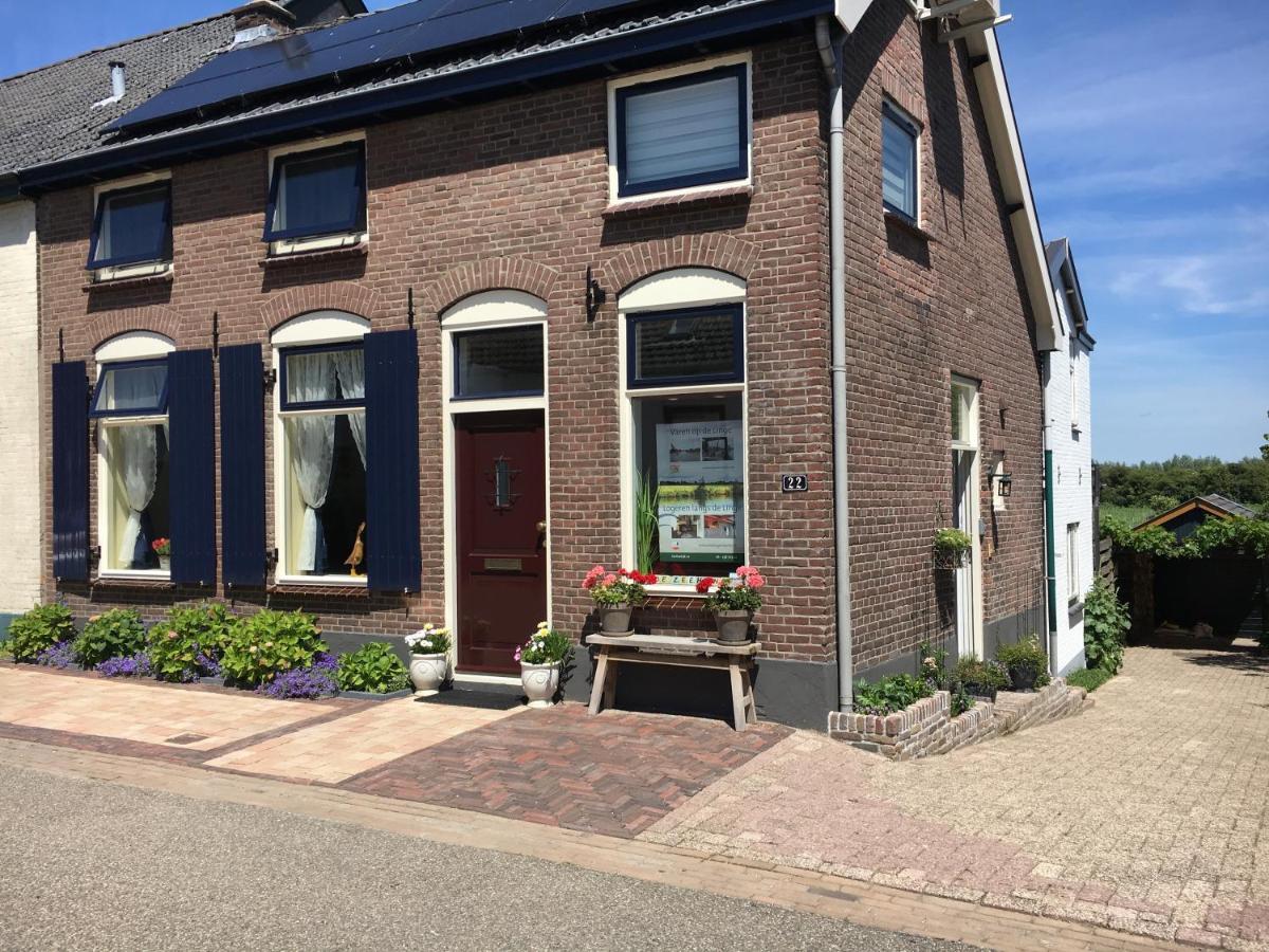 Onze Logeerkamer Apartment Deil Exterior photo
